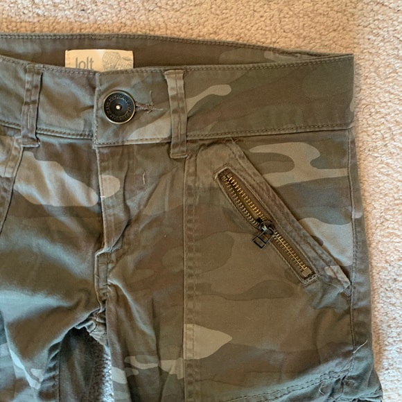 Camo print cargo pants - Picture 3 of 7